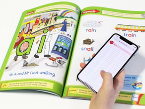 Fix-it Phonics (Second Edition) – Scan to Listen Along